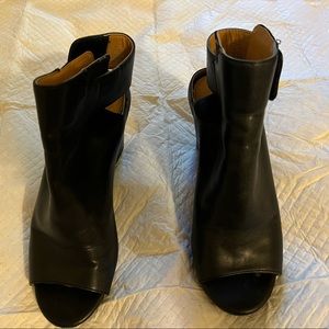 Wedge shoe